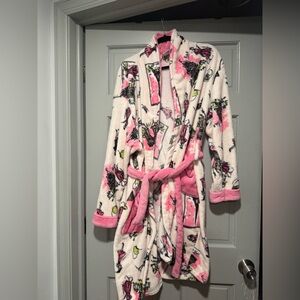 Women’s Robe